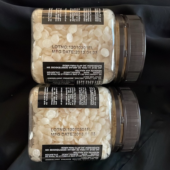 Melt Art, BeesWax Clear, 3.5 oz/100 grams per jar. Set of two jars. New. - Picture 3 of 3